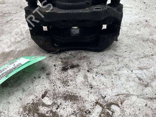 Used Right front brake caliper Right front brake caliper 37635838 37635838
