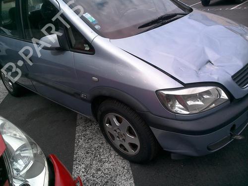 Right taillight OPEL ZAFIRA A MPV (T98) 2.0 DTI 16V (F75) | BP21999024C35 