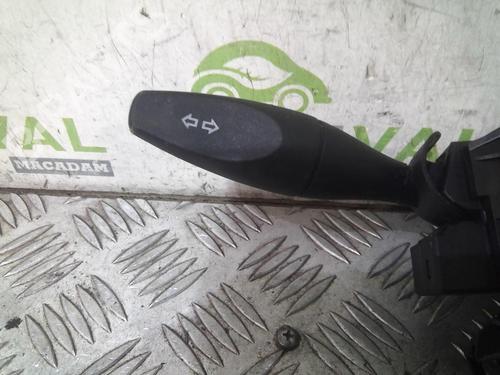 Steering column stalk FORD FIESTA V (JH_, JD_) 1.4 TDCi | BP21777771I23 