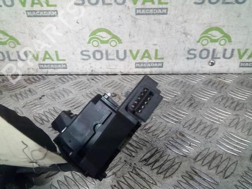 Used Switch VW TOURAN (1T1, 1T2) 2.0 TDI (136 hp) 21816884