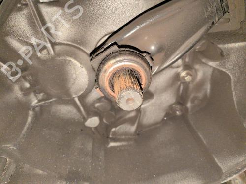 Gearbox RENAULT TWINGO II (CN0_) | BP37164433M3 - Image 2
