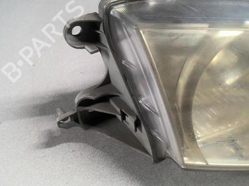 Used Right headlight Right headlight MAZDA PREMACY (CP) 2.0 TD (101 hp) 22000831 22000831