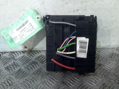 Fuse box PEUGEOT 307 Break (3E) 1.6 HDi 110 | BP20368176E1 