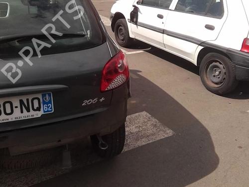 Right mirror PEUGEOT 206+ (2L_, 2M_) 1.4 HDi eco 70 | BP21592249C27