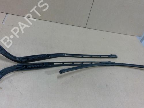 Used Front windshield wiper arm PEUGEOT 307 (3A/C) 2.0 HDi 110 (107 hp) 29082576