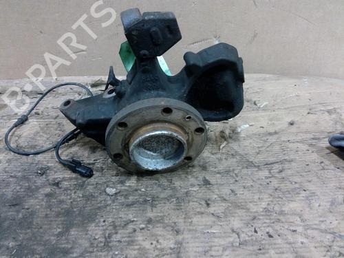 Used Right front steering knuckle Right front steering knuckle MERCEDES-BENZ SPRINTER 3,5-t Van (B906) 311 CDI (906.631, 906.633, 906.635, 906.637) (109 hp) 30571272 30571272