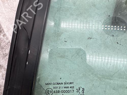 Used Rear left door window Rear left door window 37246360 37246360