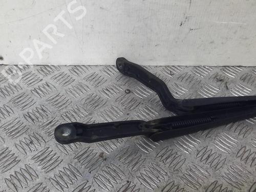 Used Front windshield wiper arm Front windshield wiper arm 20359897 20359897