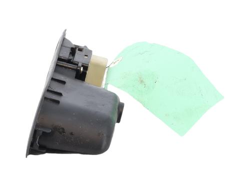 Mando elevalunas delantero izquierdo Mando elevalunas delantero izquierdo SUZUKI WAGON R+ (MA) 1.3 (RB413) (76 hp) 33968744 33968744