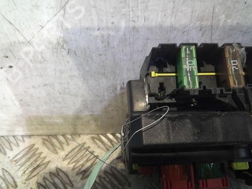 Fuse box PEUGEOT 206+ (2L_, 2M_) 1.4 HDi eco 70 | BP20358539E1 