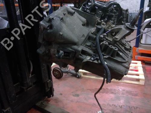 Gearbox PEUGEOT EXPERT Van (VF3A_, VF3U_, VF3X_) 2.0 HDi 130 | BP31852942M3 