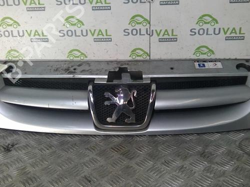 Used Grille PEUGEOT PARTNER Box Body/MPV (5_, G_) 1.9 D (69 hp) 22001993