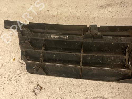 Used Grille Grille 37246439 37246439