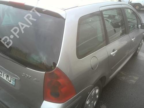 Right taillight PEUGEOT 307 Break (3E) 1.6 HDi 110 | BP22653807C35