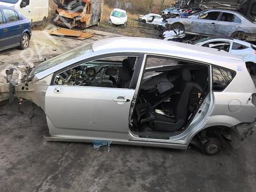 Right taillight TOYOTA COROLLA Verso (ZER_, ZZE12_, R1_) 2.2 D-4D (AUR10_, AUR10R) | BP31878746C35 