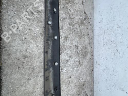 Used Door moulding trim Door moulding trim PEUGEOT EXPERT Van (VF3A_, VF3U_, VF3X_) 2.0 HDi 130 (128 hp) 40467262 40467262