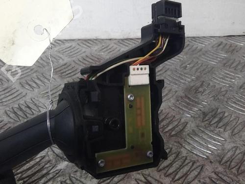 Switch VW GOLF V (1K1) 1.9 TDI | BP21817058I30 - Image 4