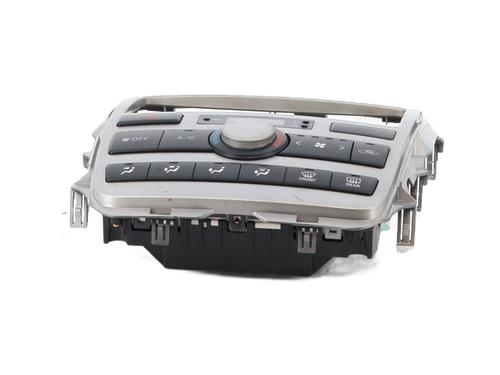 Używane Panel klimatyzacji / ogrzewania TOYOTA AVENSIS VERSO (_M2_) 2.0 D (CLM20_, CLM20R) (116 hp) 30492319