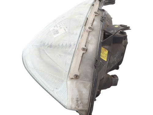 Right headlight FORD FOCUS I (DAW, DBW) 1.6 16V | BP29896595C29