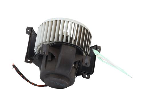 Used Heater blower motor Heater blower motor VW AMAROK (2HA, 2HB, S1B, S6B, S7A, S7B, AGD) 3.0 TDI 4motion (224 hp) 33186558 33186558