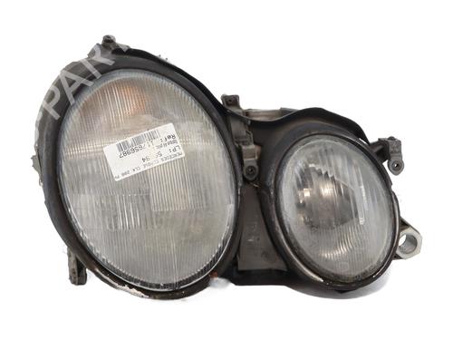 Used Right headlight Right headlight MERCEDES-BENZ CLK (C208) CLK 200 Kompressor (208.345) (192 hp) 31030329 31030329