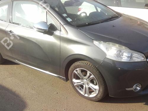 Engine control unit (ECU) PEUGEOT 208 I (CA_, CC_) 1.2 VTI 82 | BP22749061M57 