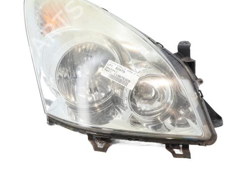Phare droit TOYOTA COROLLA Verso (ZER_, ZZE12_, R1_) 2.2 D-4D (AUR10_, AUR10R) (177 hp) 31878749