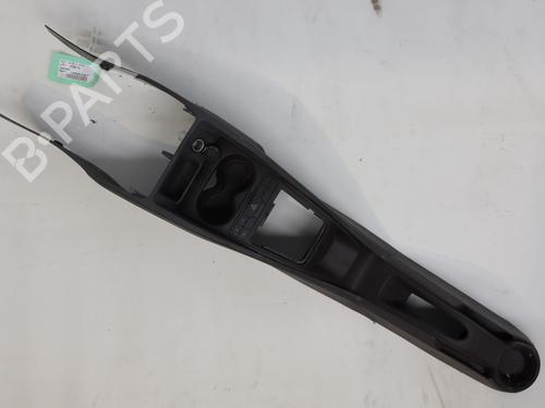 Console central SEAT IBIZA IV (6J5, 6P1) 1.6 TDI (105 hp) 28429747