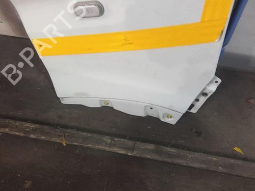 Used Right front fenders RENAULT MASTER II Platform/Chassis (ED/HD/UD) 2.5 dCi (146 hp) 20351880
