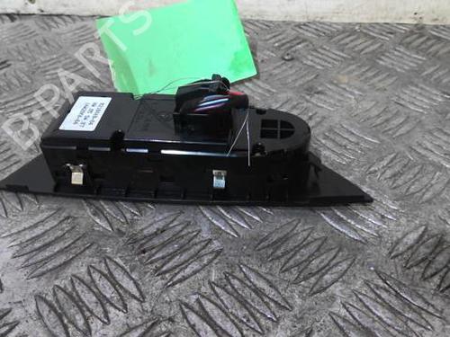 Left front window switch BMW X1 (E84) xDrive 18 d | BP20367877I27 - Image 4