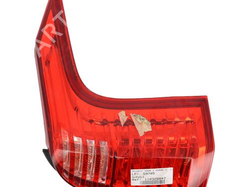 Used Right taillight PEUGEOT 5008 (0U_, 0E_) 1.6 HDi (112 hp) 28589488