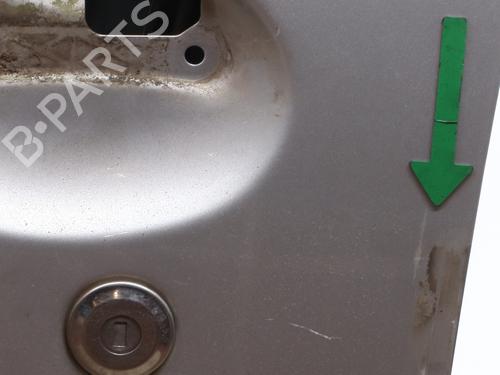 Left front door PEUGEOT 107 (PM_, PN_) 1.0 | BP28372892C2