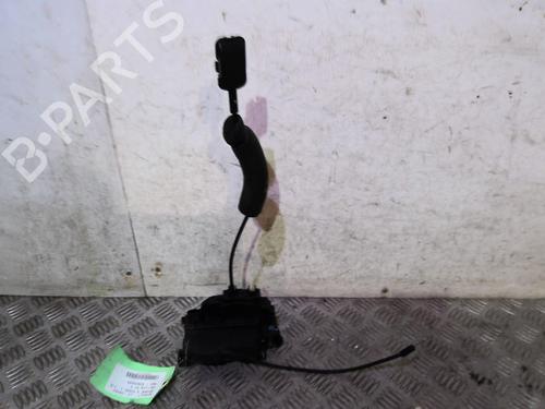 Venstre fortil lås RENAULT MEGANE III Hatchback (BZ0/1_, B3_) 1.5 dCi (BZ09, BZ0D, BZ1W, BZ29, BZ14) (110 hp) 20358359