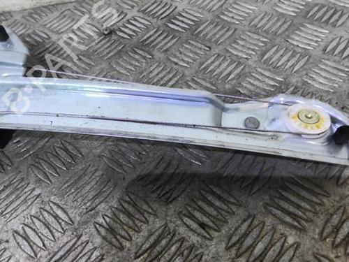Used Front left window mechanism Front left window mechanism CITROËN C3 III (SX) 1.2 PureTech 82 (83 hp) 20367811 20367811