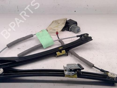 Rudehejsemekanisme ventre foran Rudehejsemekanisme ventre foran VW POLO V (6R1, 6C1) 1.2 TSI 16V (90 hp) 33803663 33803663