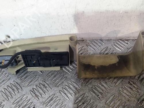 Left front window switch AUDI A4 B7 Avant (8ED) 2.0 TDI 16V | BP20984047I27 - Image 2