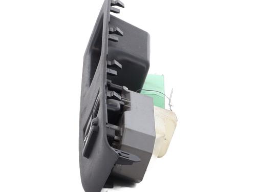 Used Left front window switch Left front window switch TOYOTA YARIS (_P13_) 1.0 (KSP130_, KSP130) (69 hp) 29840573 29840573