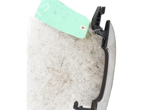 rear-right-exterior-door-handle-renault-megane-iv-hatchback-b9amn_-2015-26184328 main image