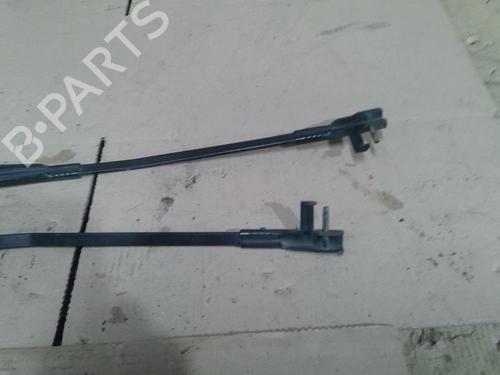 front-windshield-wiper-arm-vw-touran-1t1-1t2-2003-2004-2005-2006-2007-2008-2009-2010-2011-31909728 main image