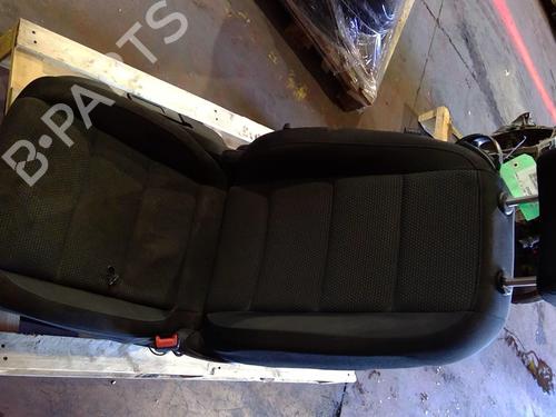 Used Right front seat VW GOLF VI (5K1) 2.0 TDI (110 hp) 25977946