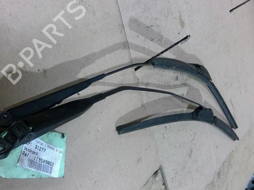 Bras d'essuie-glace avant SMART FORTWO Coupe (450) 0.7 (450.352, 450.332) (61 hp) 31934387