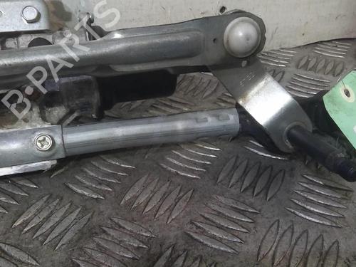 Used Front wiper motor Front wiper motor RENAULT CLIO V (B7_) 1.0 TCe 90 (B7MT) (91 hp) 20367915 20367915