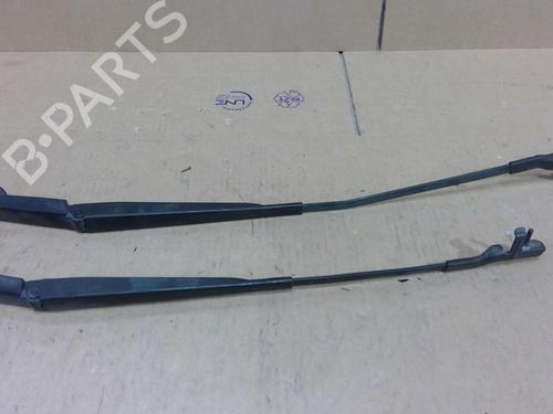 Used Front windshield wiper arm CITROËN C4 Grand Picasso I (UA_) 1.6 HDi (109 hp) 27221247