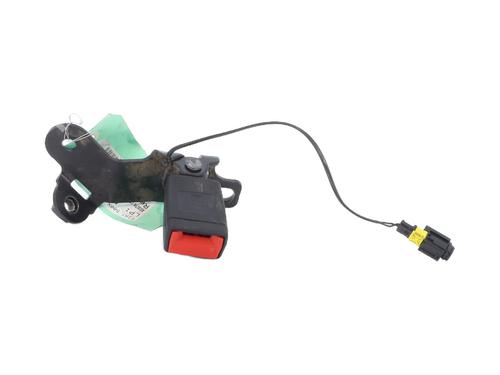 seat-buckle-fiat-500x-334_-2014-32199982 main image