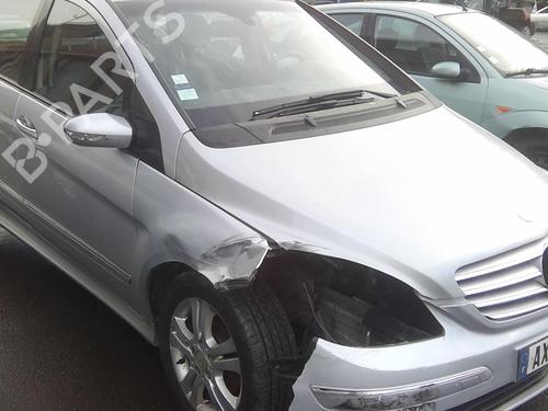 Right front door MERCEDES-BENZ B-CLASS Sports Tourer (W245) B 200 CDI (245.208) | BP20370260C3 