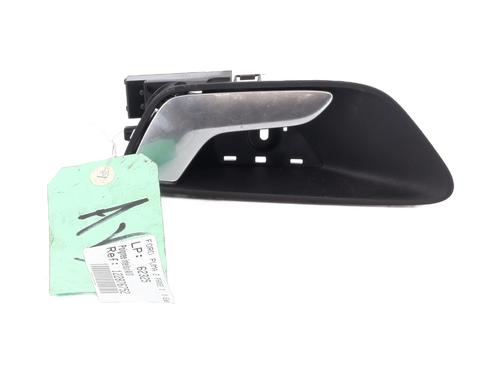 hyre-foran-invendig-handtak-ford-puma-j2k-cf7-2019-33186753 main image