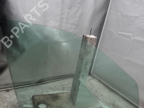 Used Front right door window Front right door window 36792048 36792048