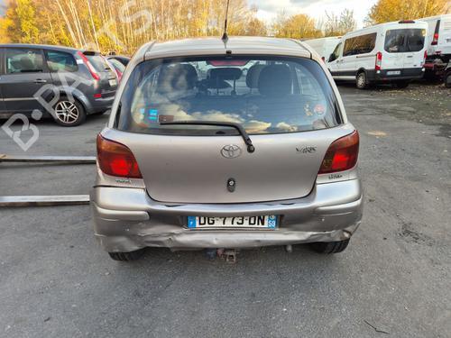 Right headlight TOYOTA YARIS (_P1_) 1.4 D-4D (NLP10_, NLP10R) | BP31655429C29 