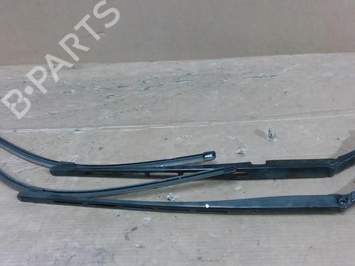 Used Front windshield wiper arm CITROËN C5 III (RD_) 3.0 V6 (RDXFVJ) (211 hp) 30788809