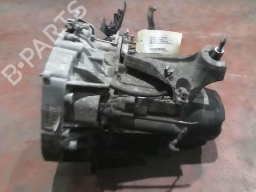 Used Gearbox Gearbox RENAULT TWINGO II (CN0_) 1.2 TCe 100 (CN0P) (102 hp) 21816596 21816596